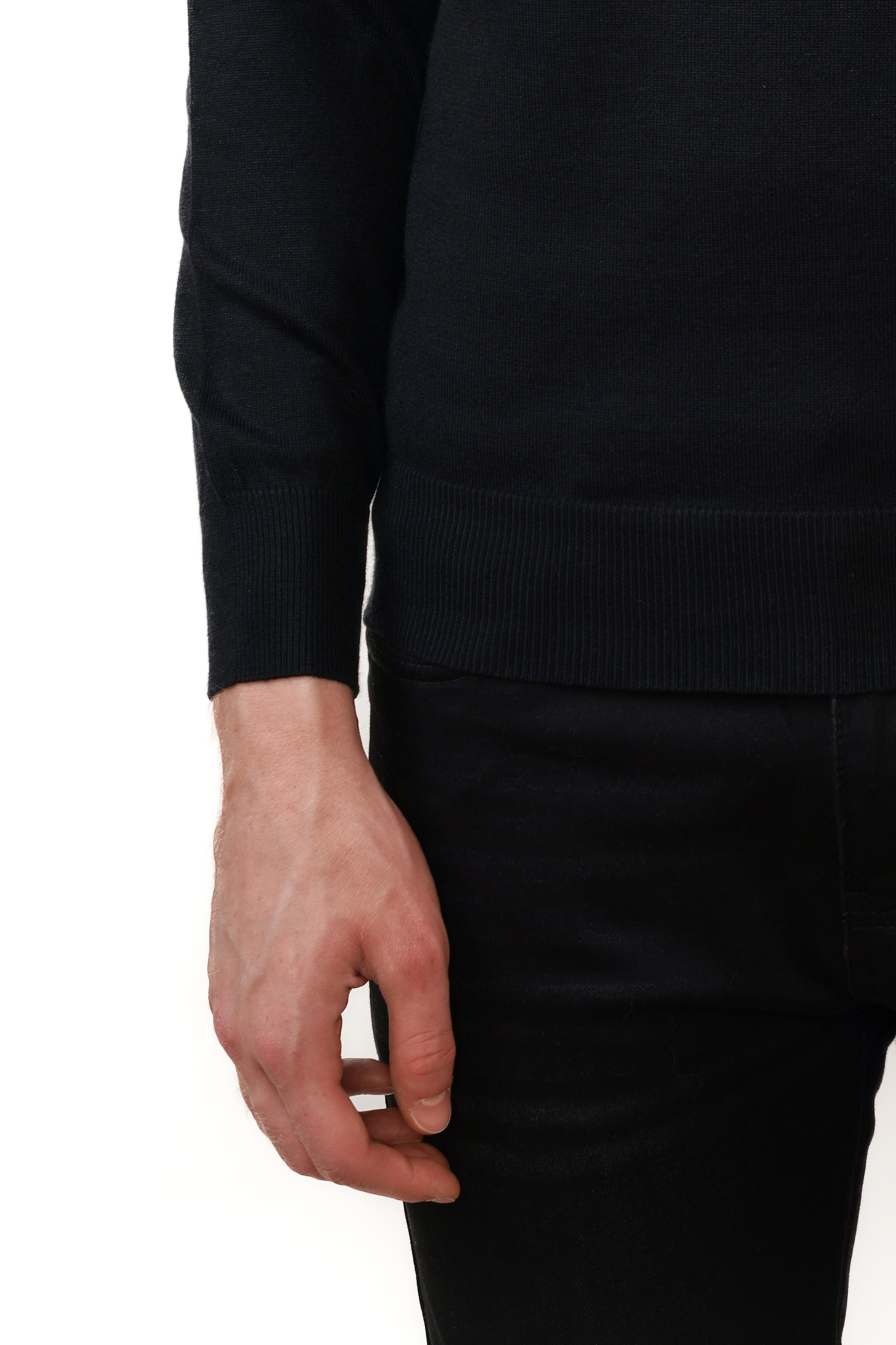Valenci Turtleneck Black