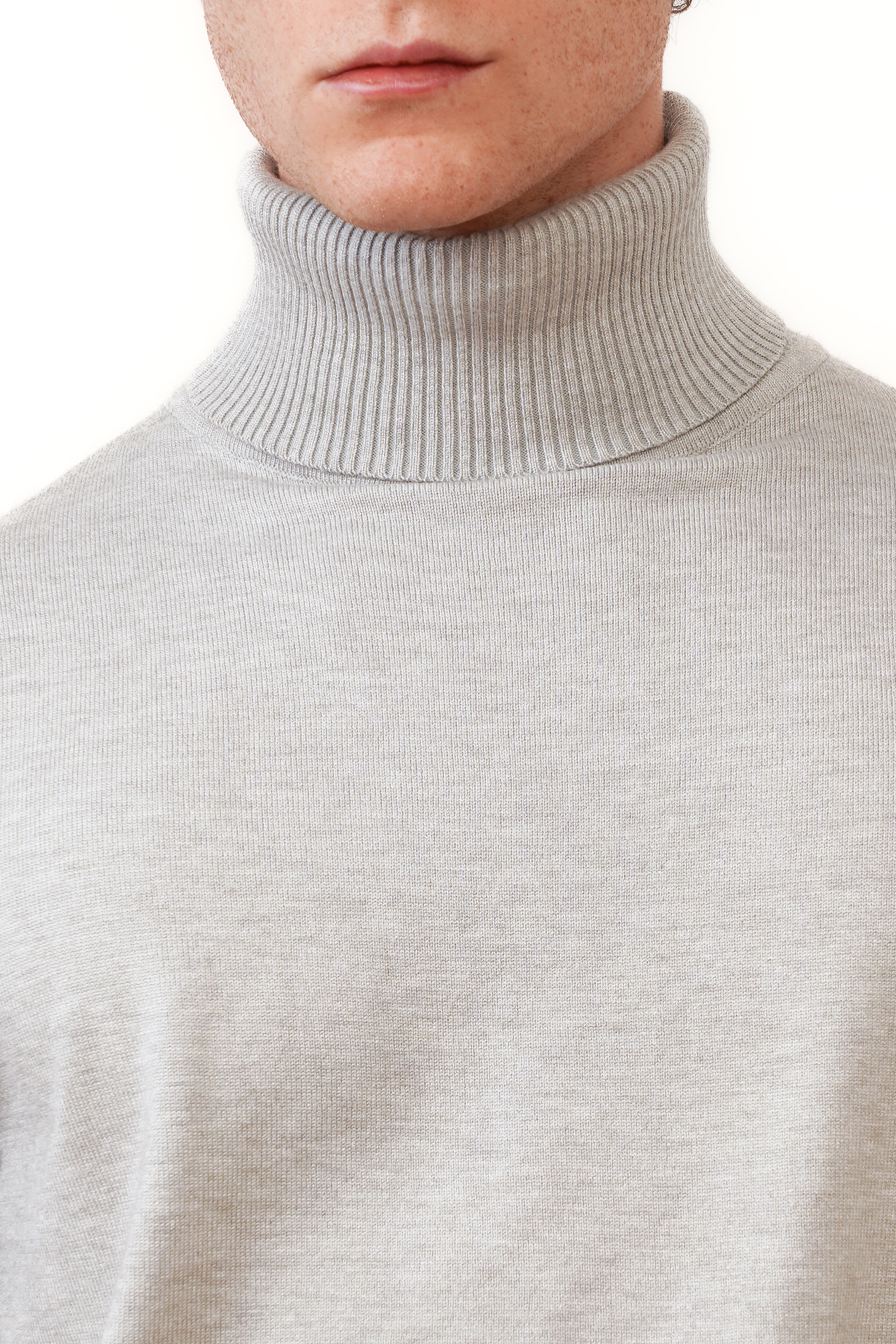 Valenci Turtleneck Gray