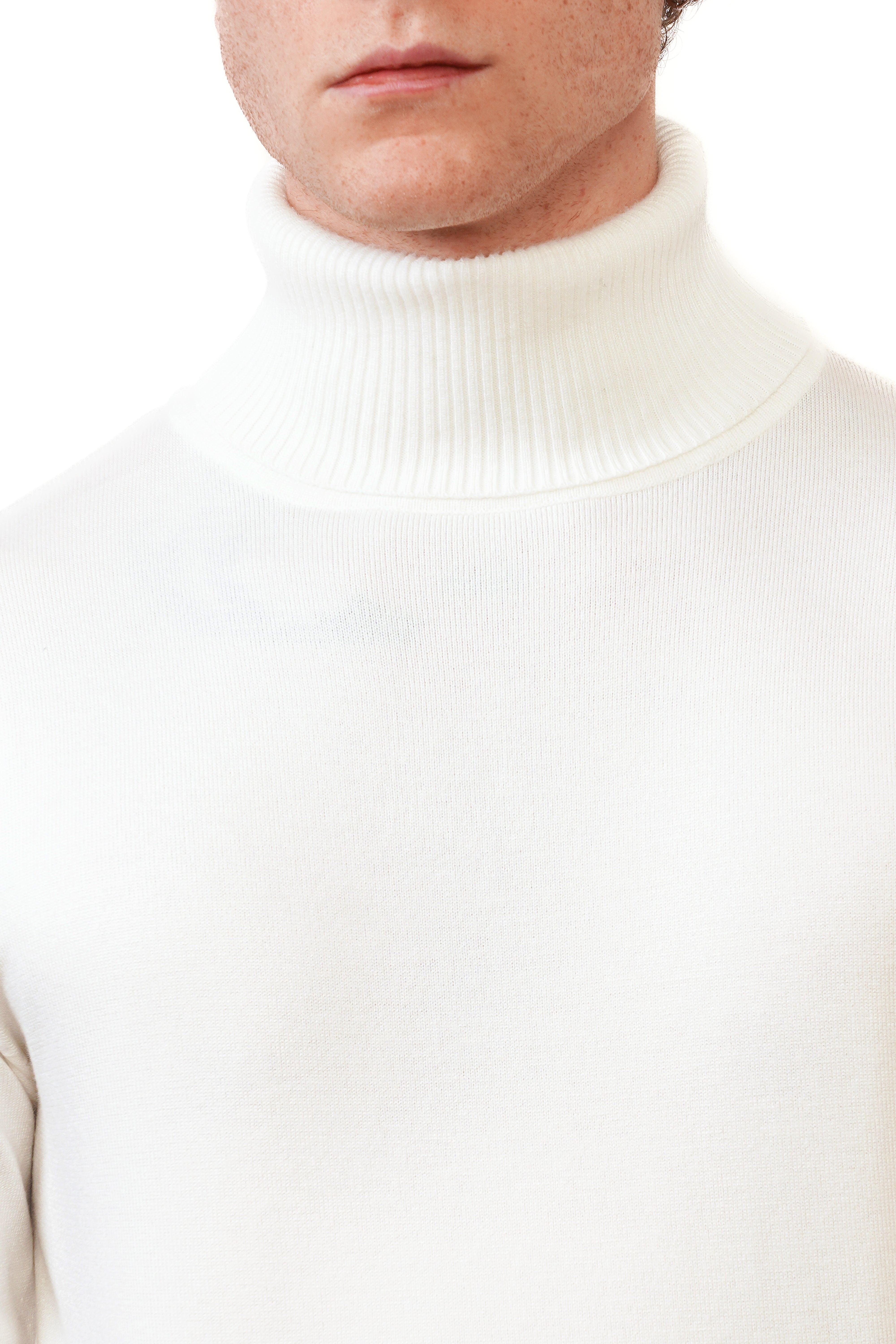 Valenci Turtleneck White