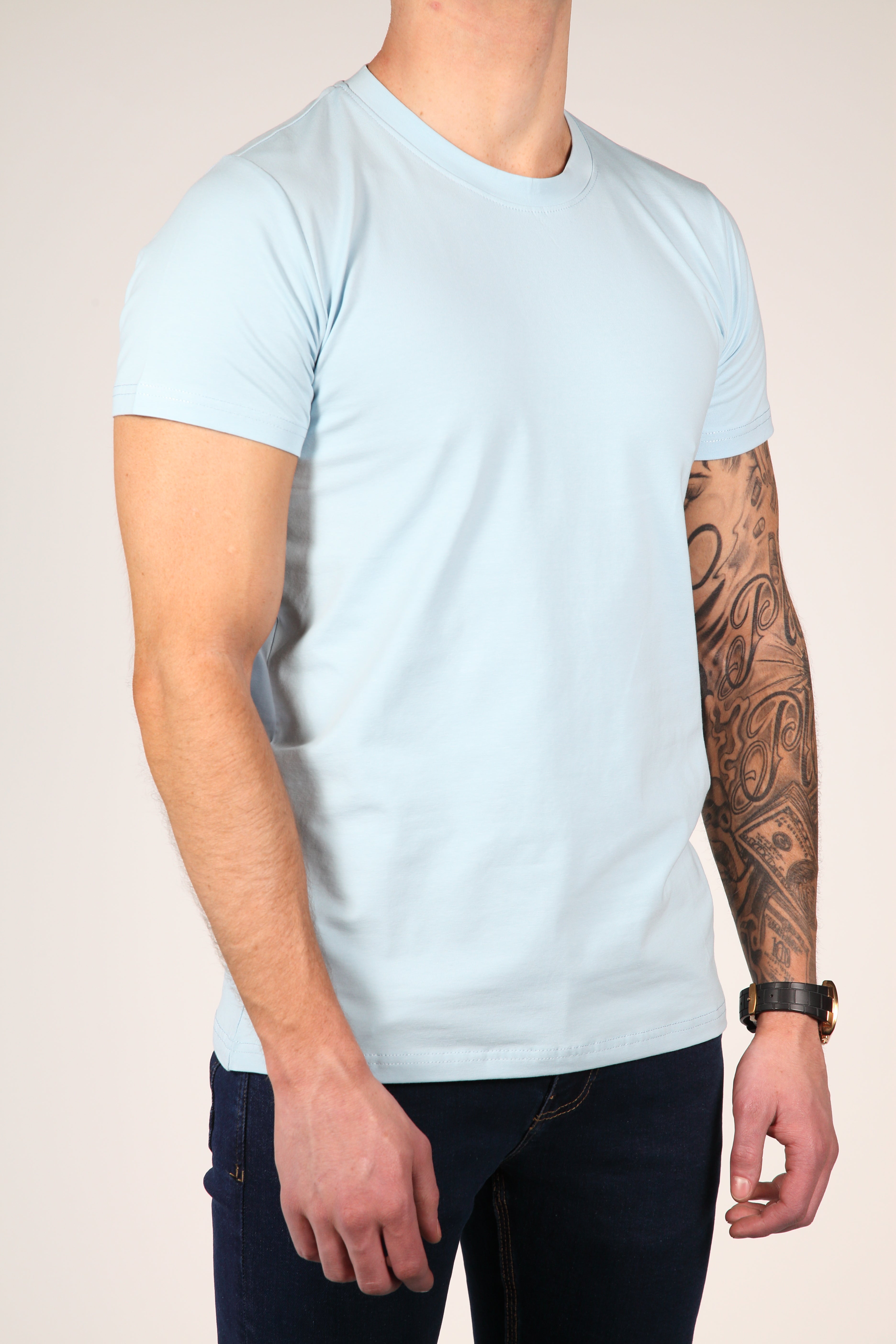 Camiseta azul claro