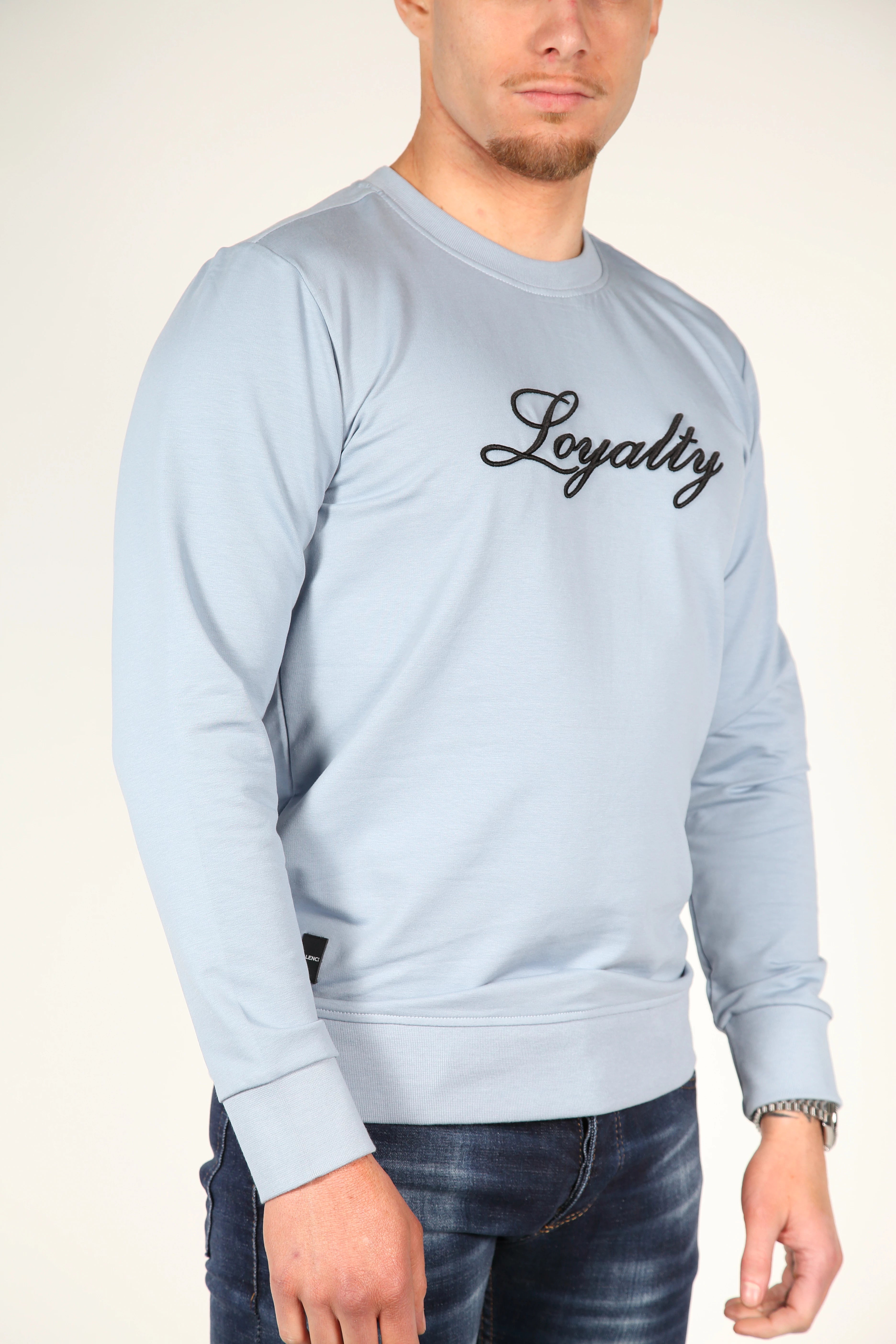 Blauwe Sweater Loyalty