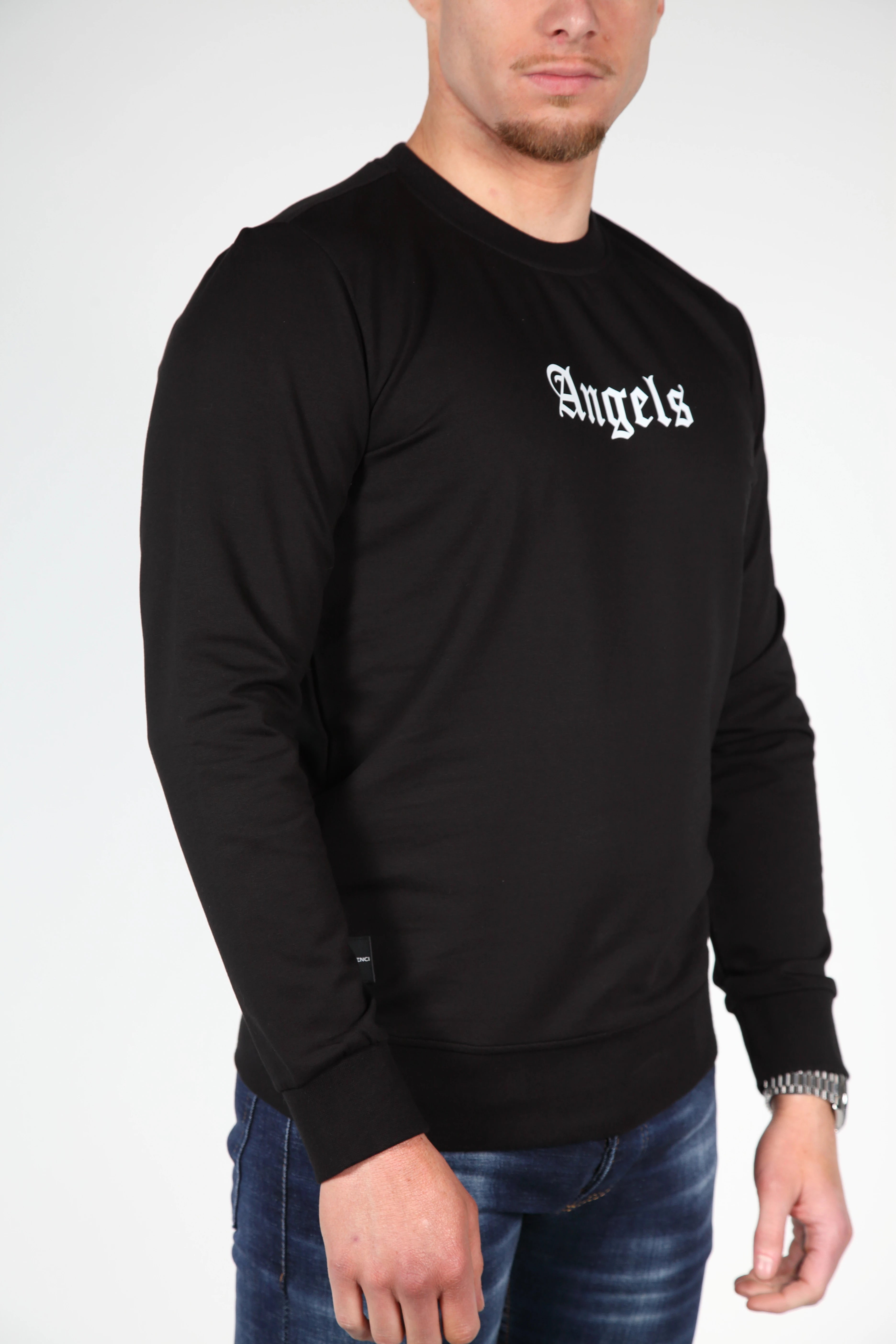 Pull noir anges noirs