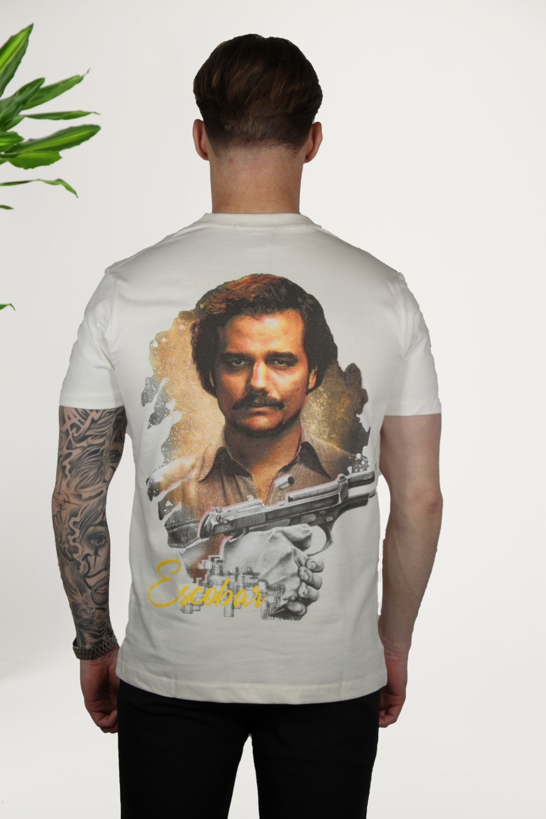 Camiseta escobar blanco