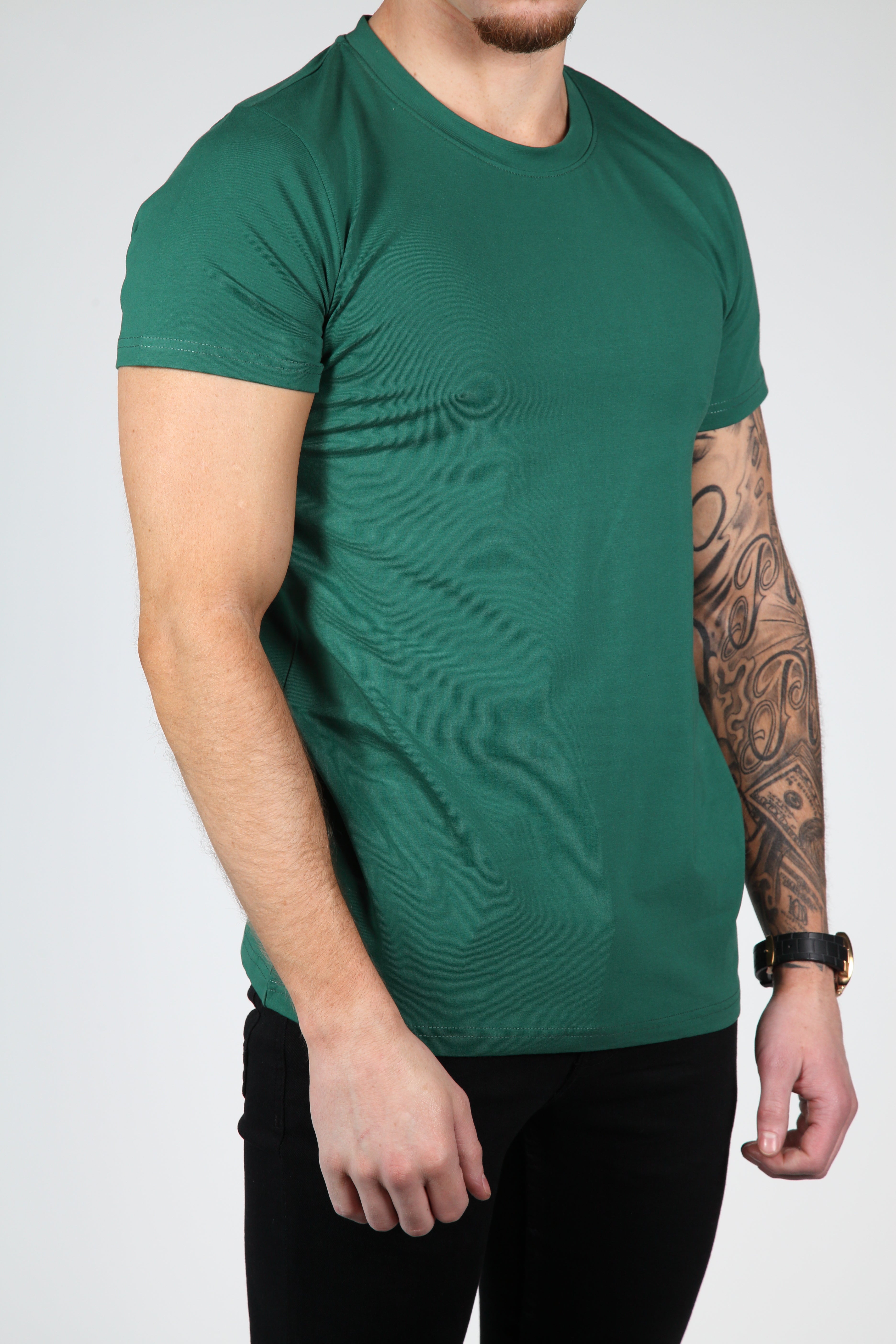 Camiseta verde básica