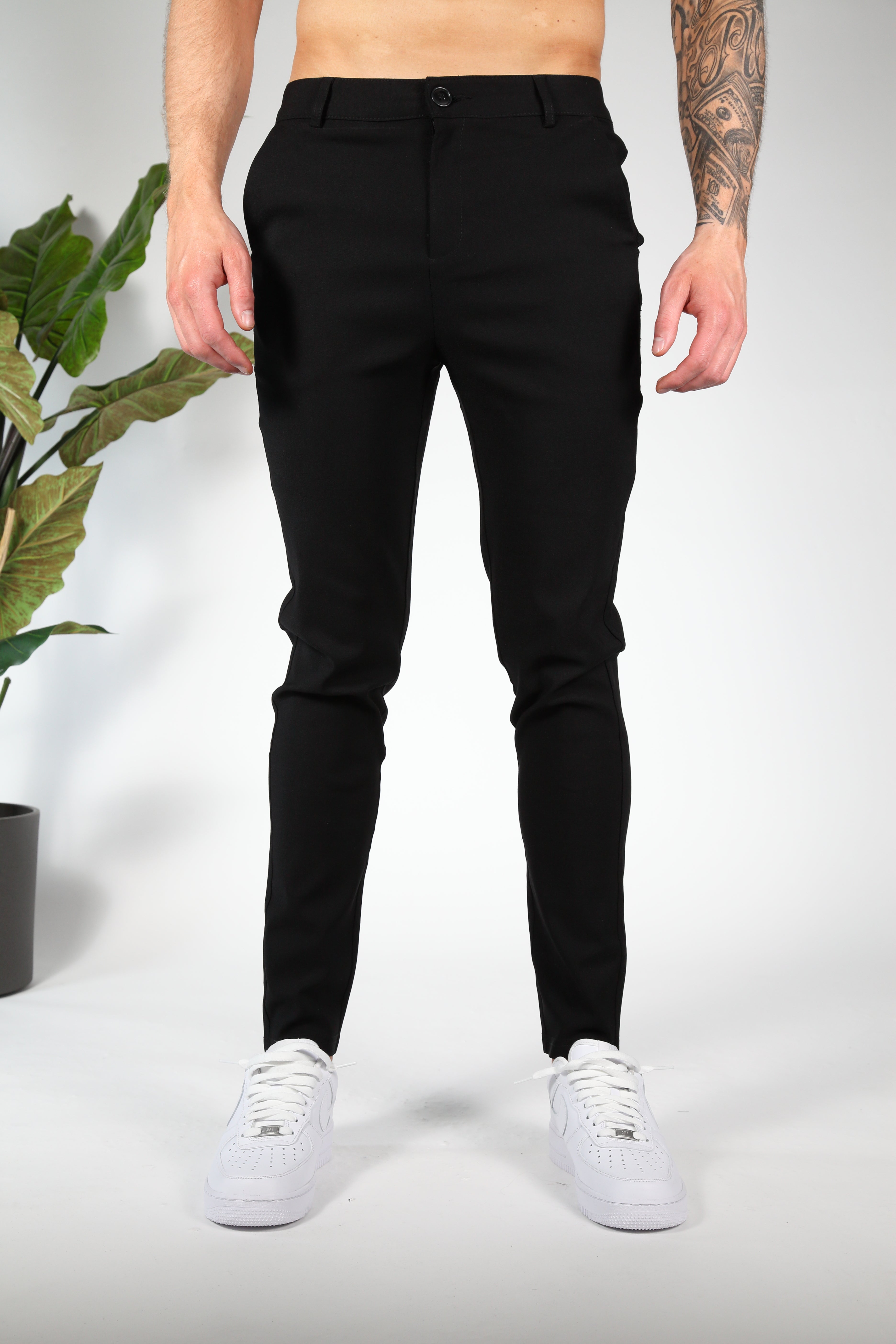 Chino Valenci Black