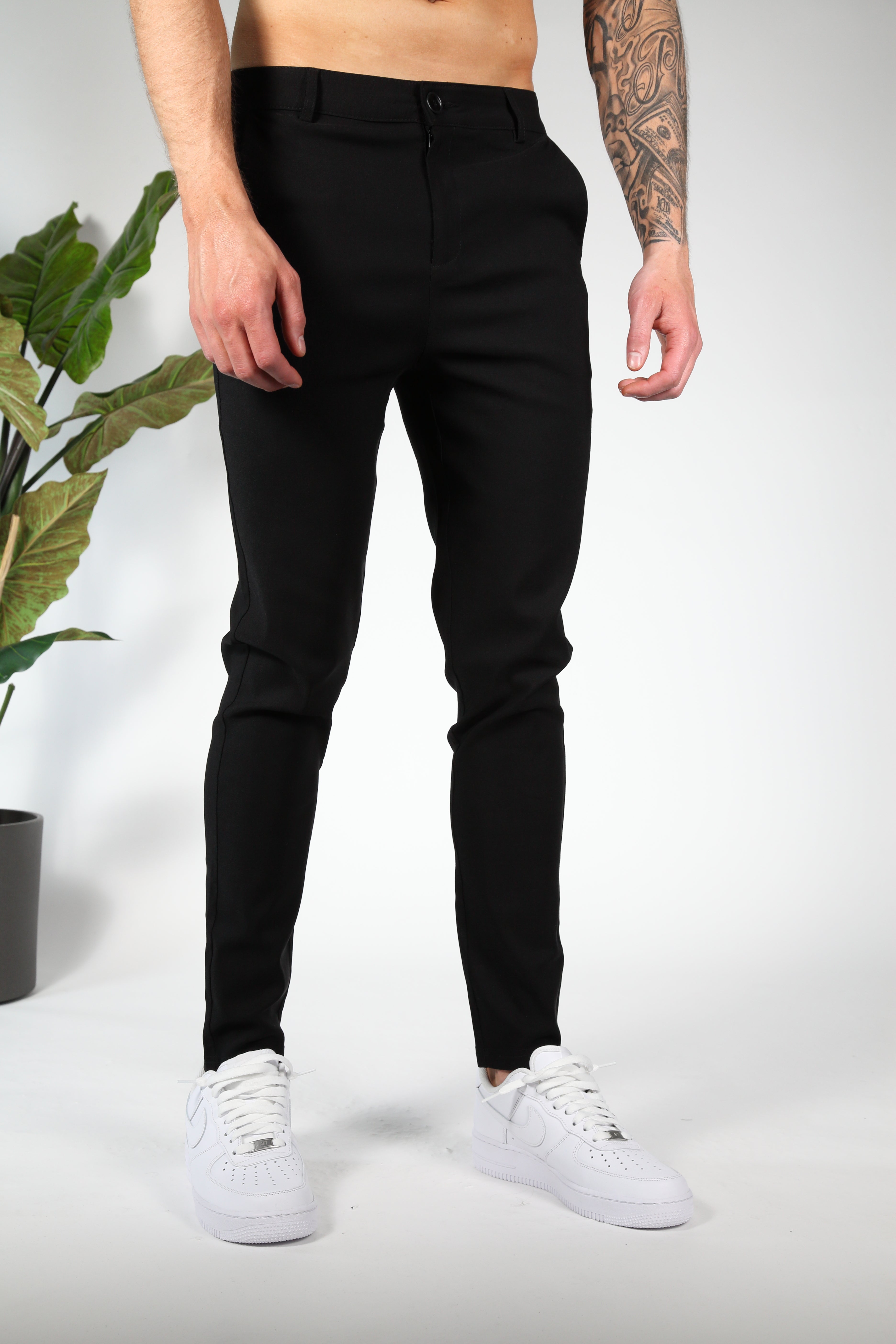 Chino Valenci Black