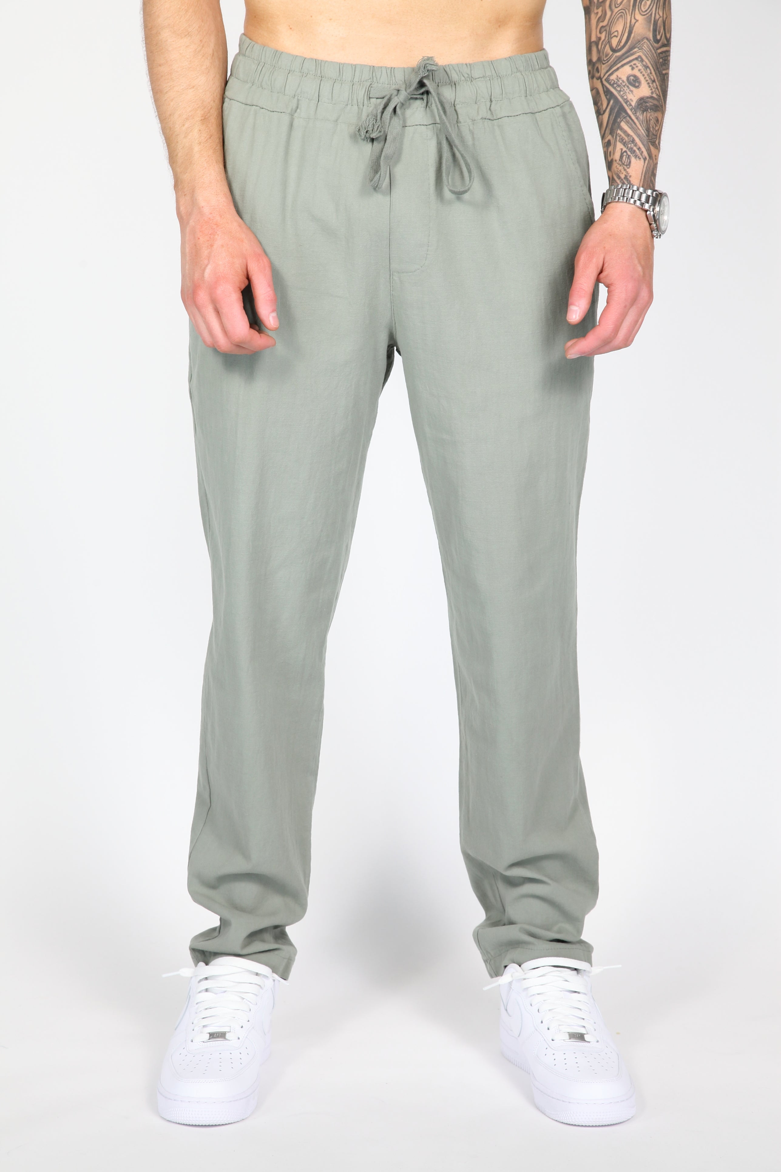 The Mirag Linnenset Khaki