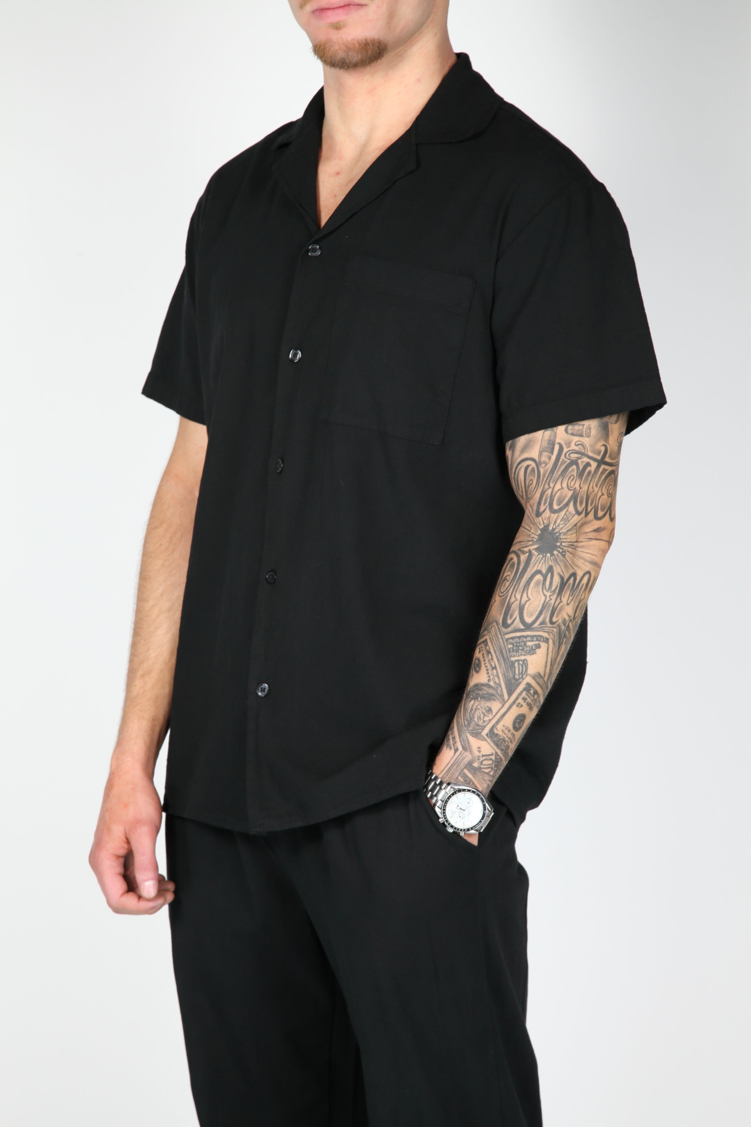 The Mirag Linen Set Black