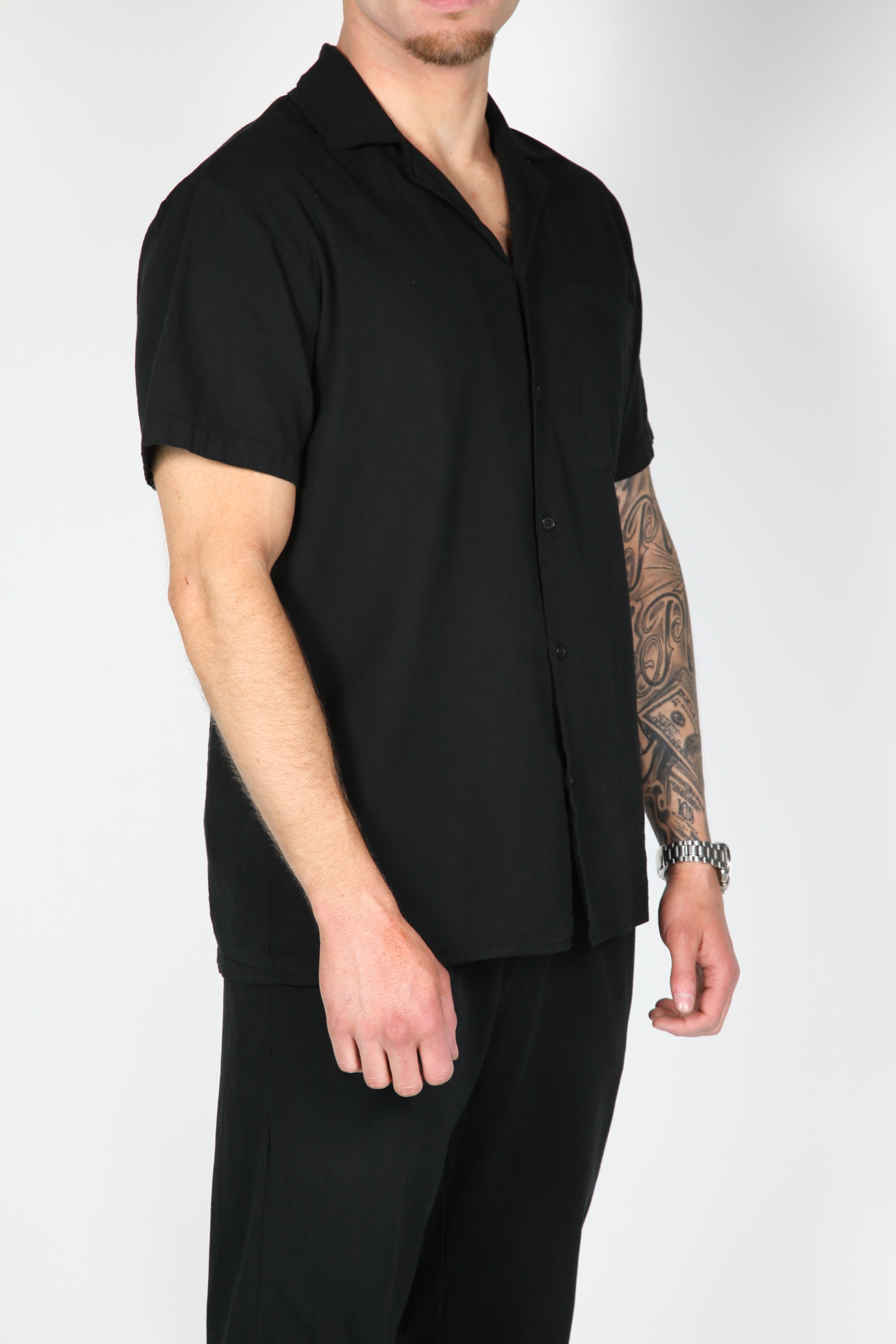 The Mirag Linen Set Black