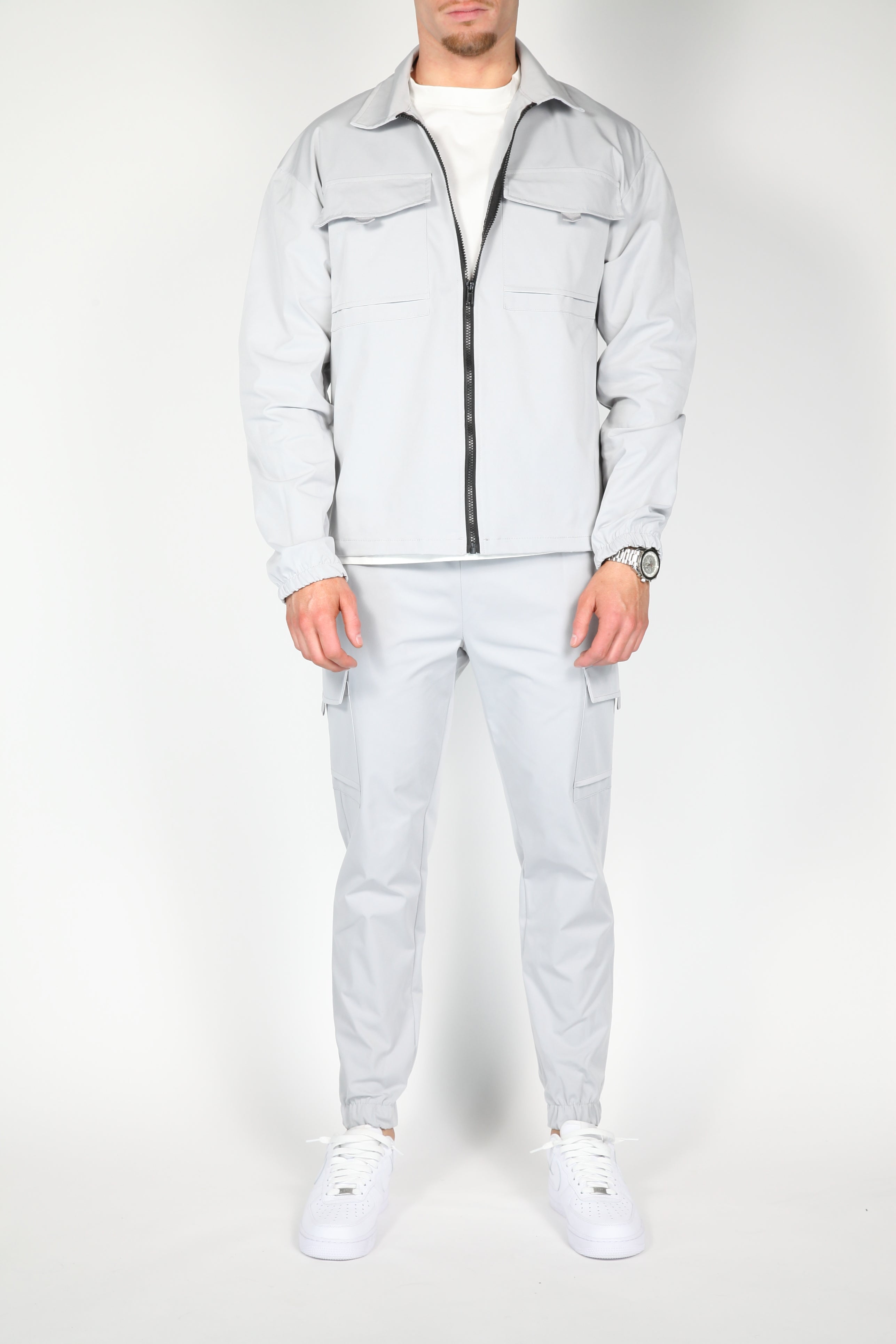 The Grano Cargoset Gray
