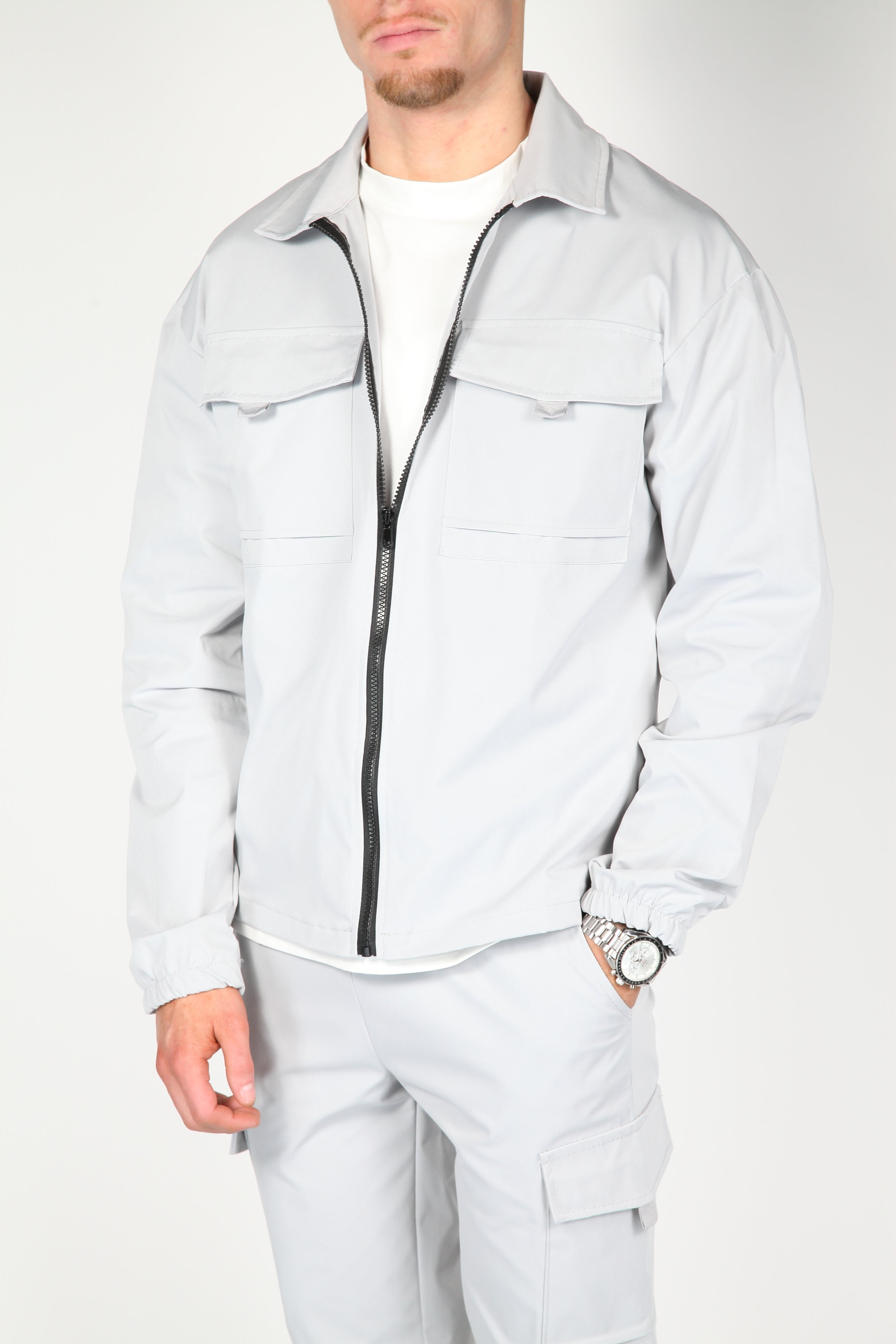 The Grano Cargoset Gray