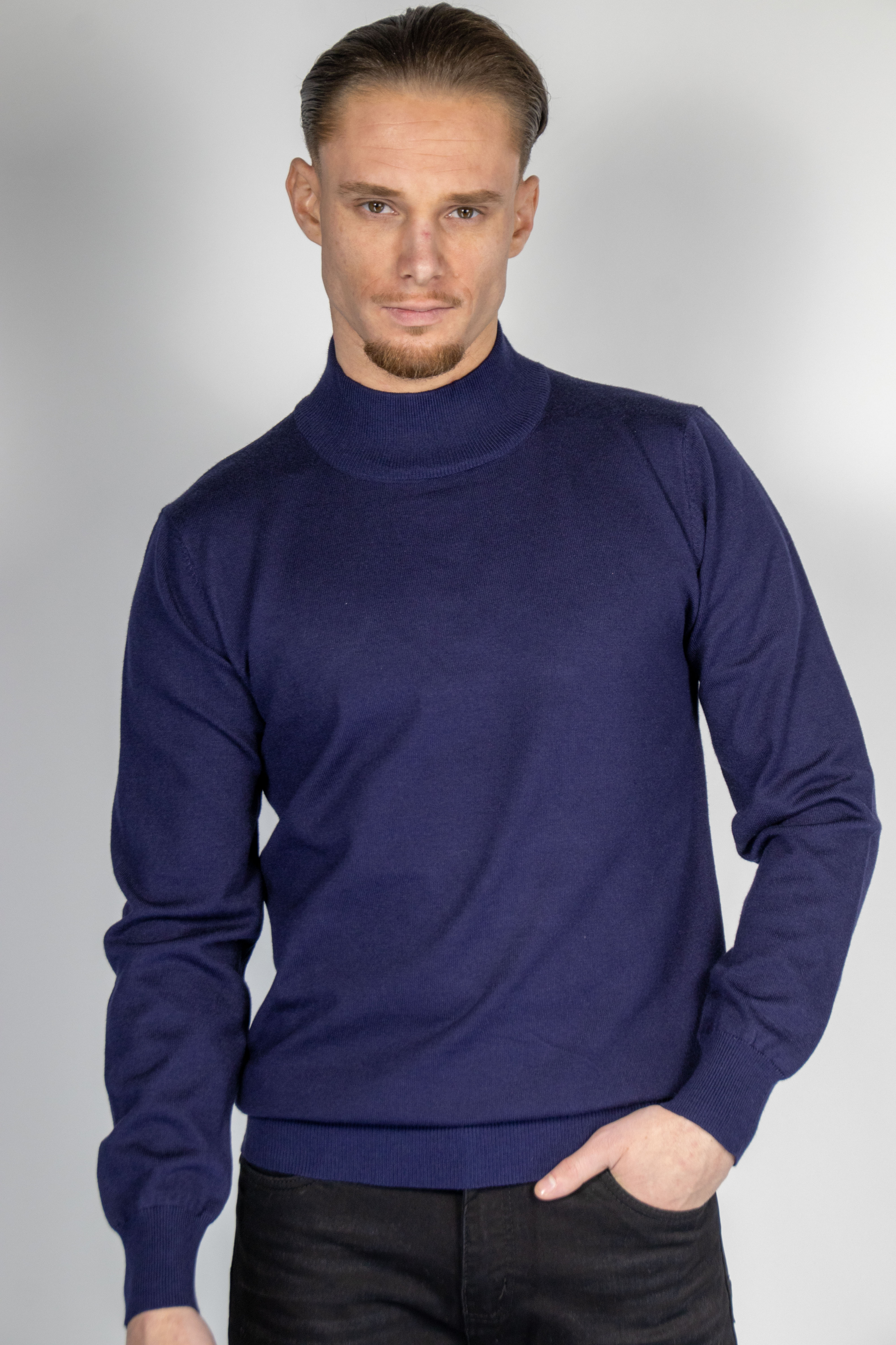Valenci Turtleneck Navy