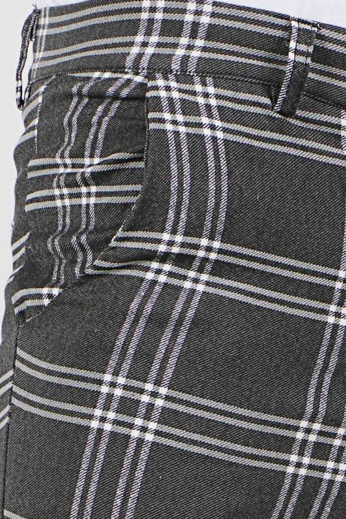 Chino Heren Ador