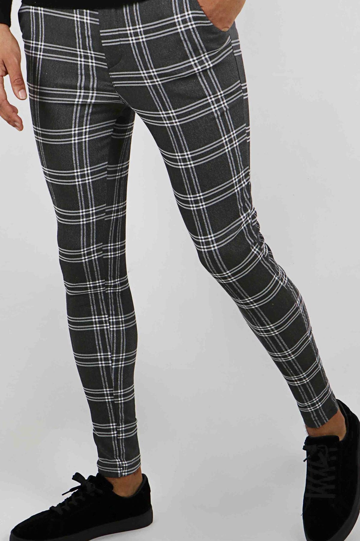 Chino Heren Ador