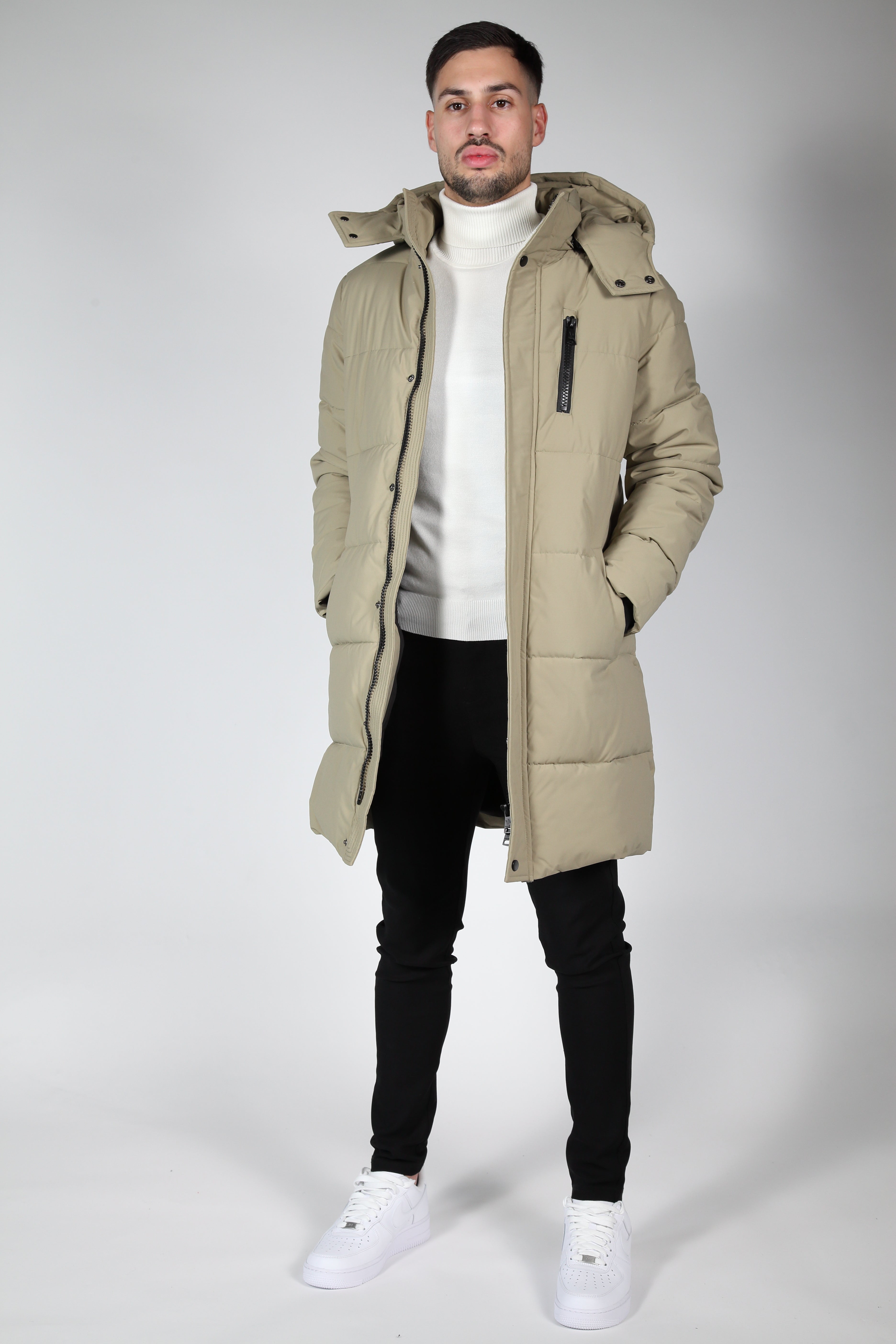 Beige puffer jacket with hood