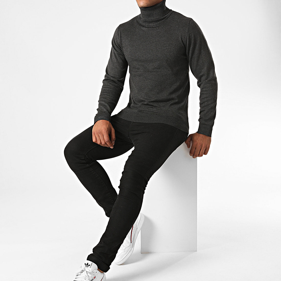 Anthracite turtleneck men
