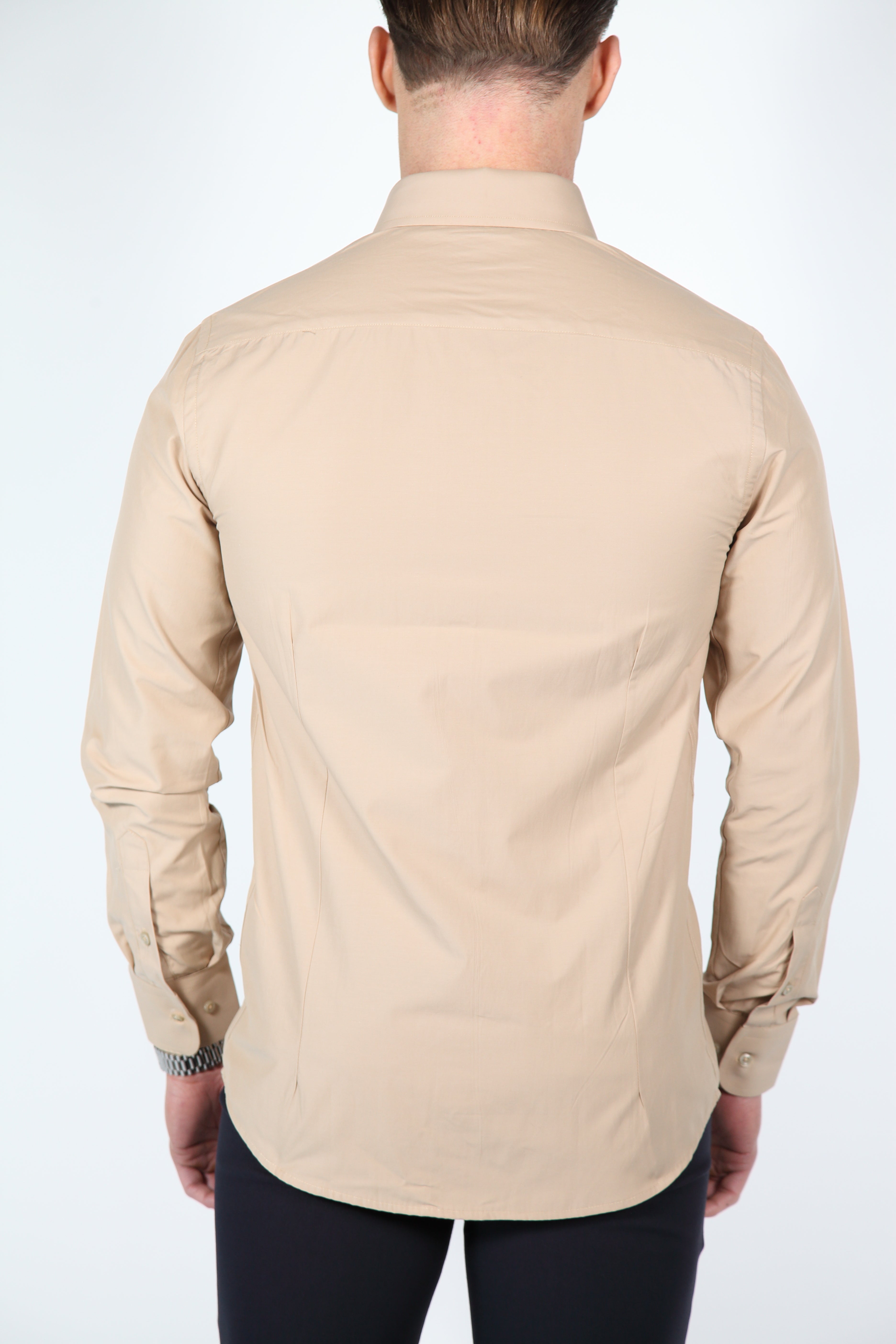 Camisa de beige leira