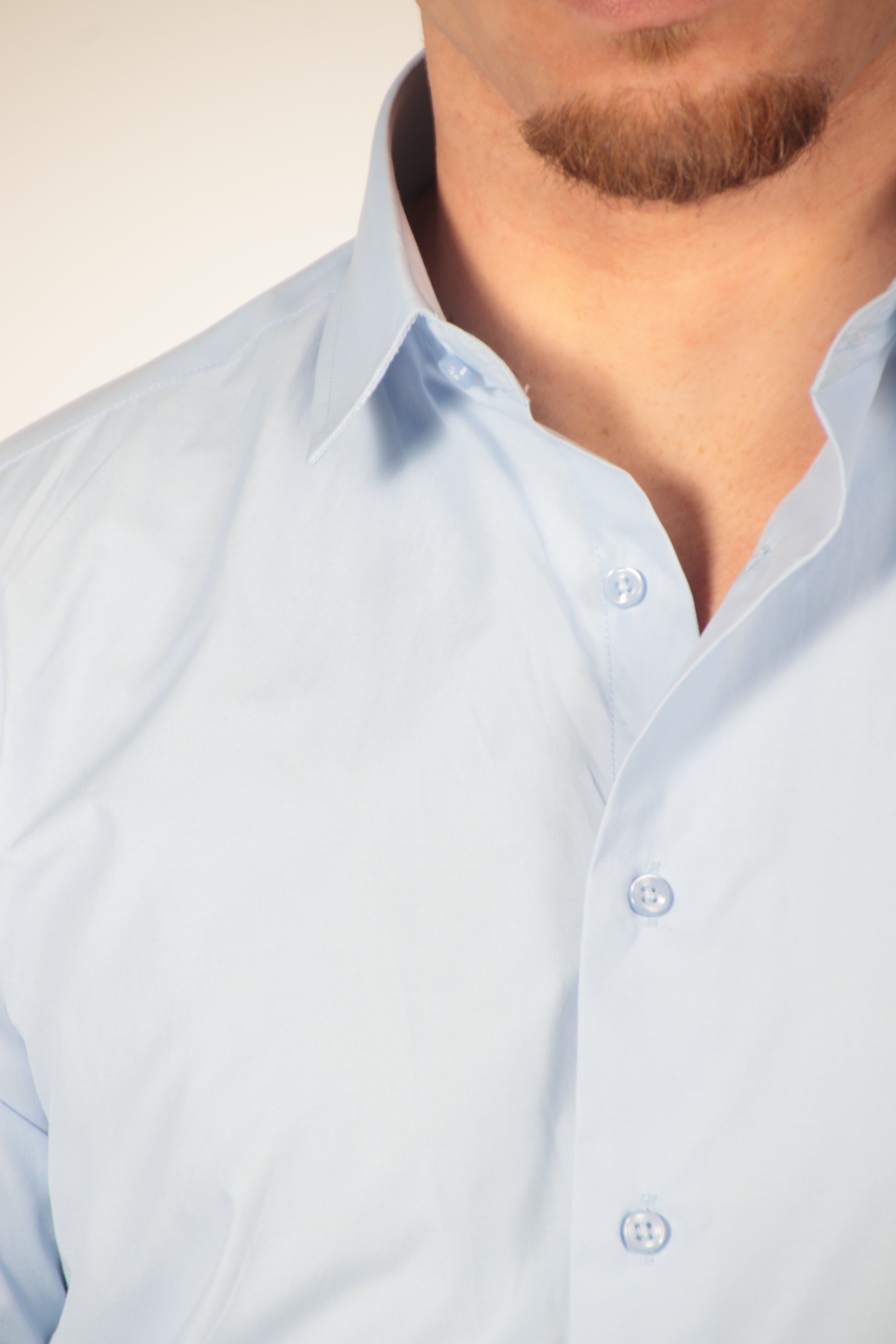 Camisa leira azul claro