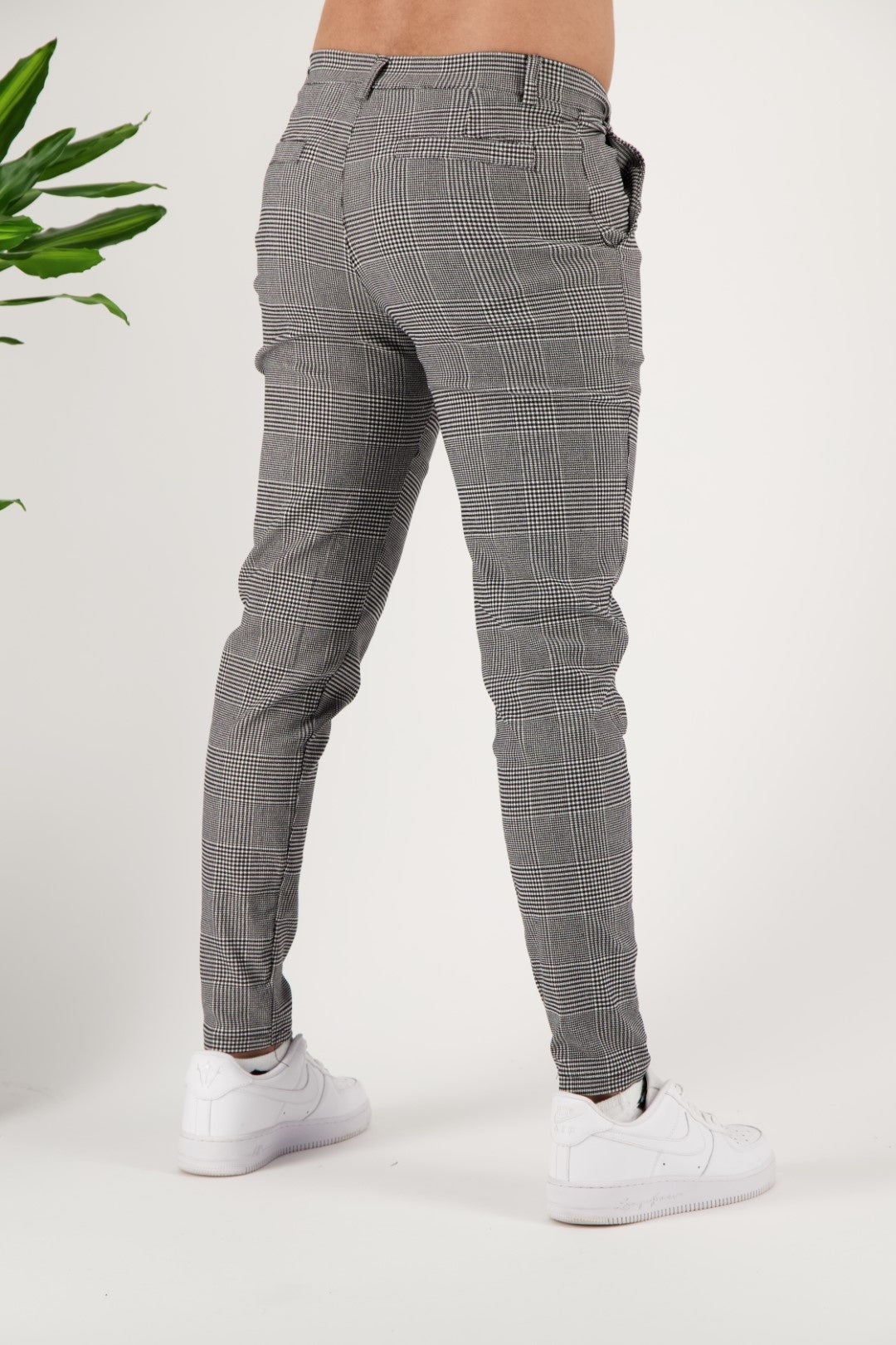 Checkered chino men rara