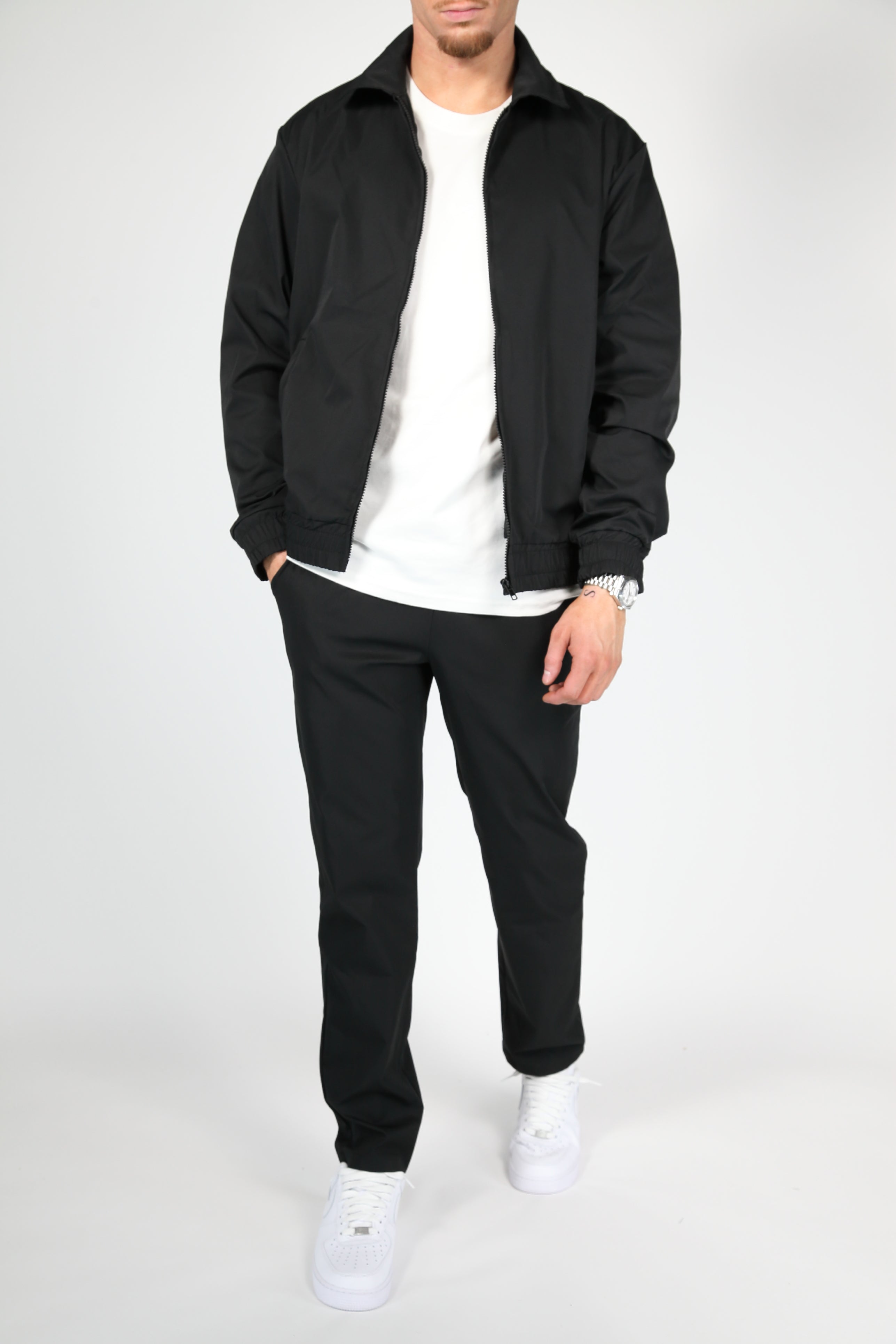 Valenci Tech Suit Black