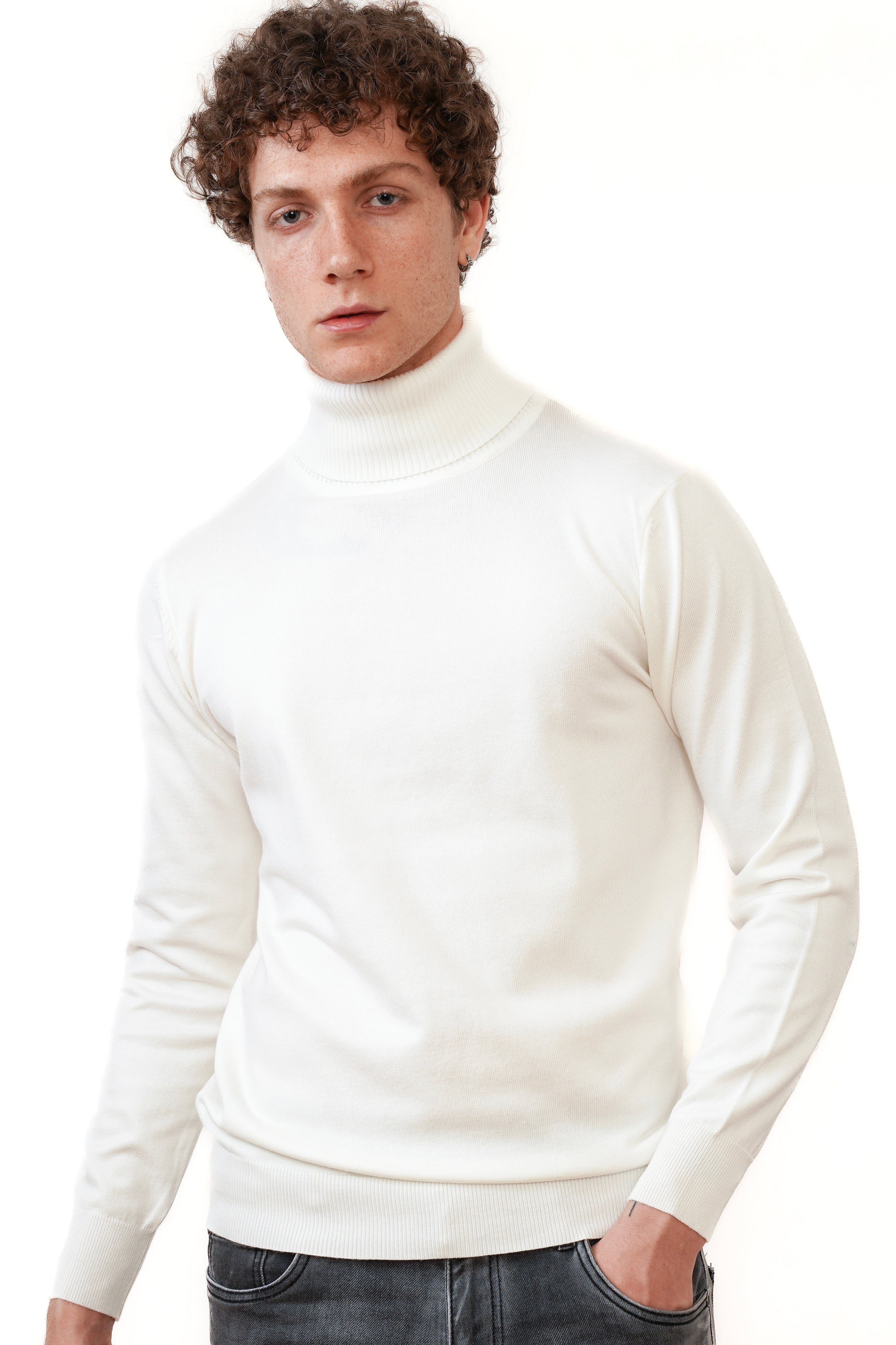Valenci Turtleneck White