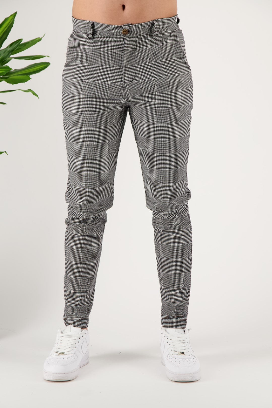Checkered chino men rara