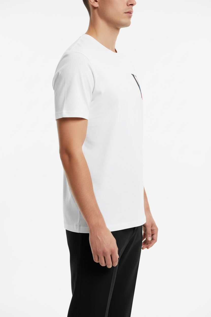 Camiseta V-Bear Gráfica Blanca